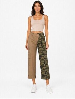 Choosy Two Tone Camo Olive Asymmetrical Waist Cargo Pants Size 2 NWT